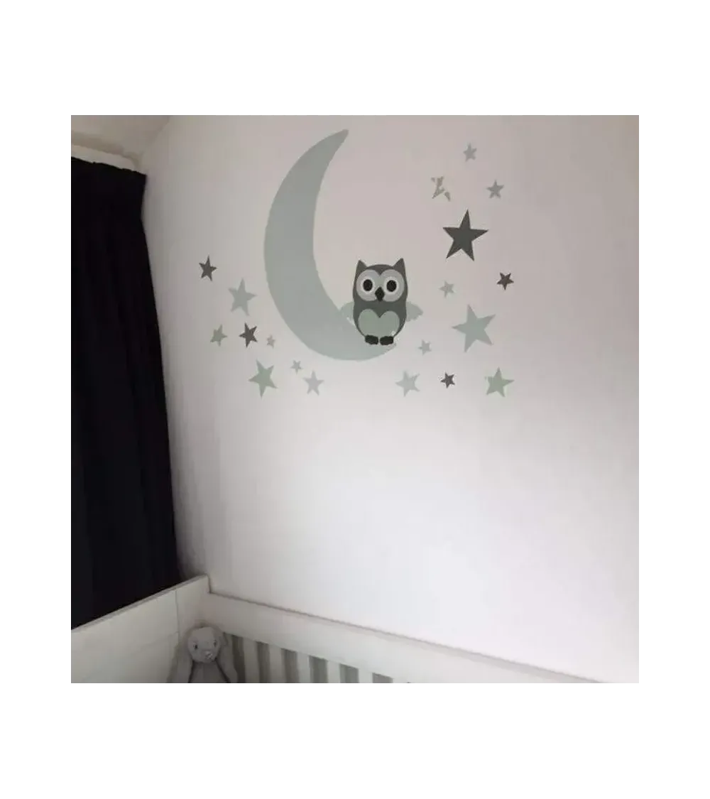 Behang muursticker kinderkamer uil op de maan mintgroen.