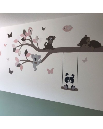 Behangsticker babykamer meisje tak met bosdieren oud roze.