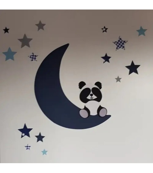 Behangsticker zittende pandabeer op de maan okergeel in terracotta babykamer.