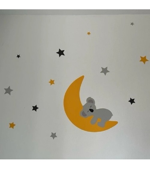 Behangsticker babykamer slapende koalabeer op de maan met sterren donkergroen