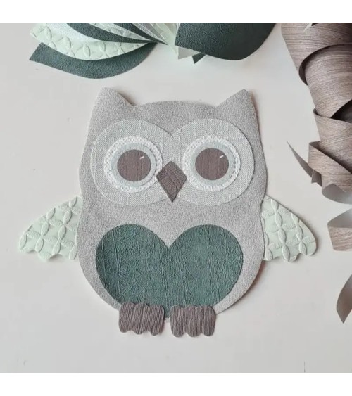 Muursticker behang uil groot mintgroen, grijs, okergeel.