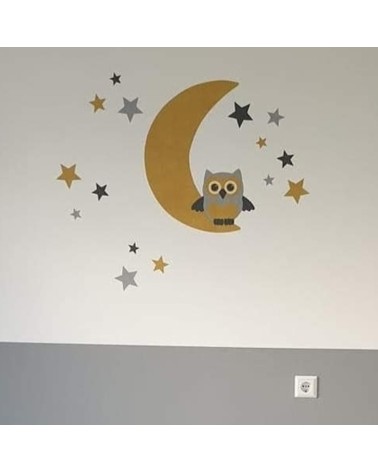 Behang muursticker uiltje op de maan okergeel babykamer.