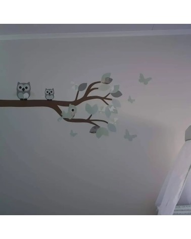 Behangsticker babykamer sierlijke uilentak mintgroen.