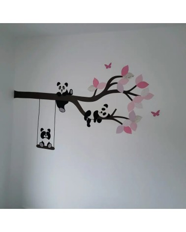 Behangsticker meisjes babykamer panda tak in roze tinten.