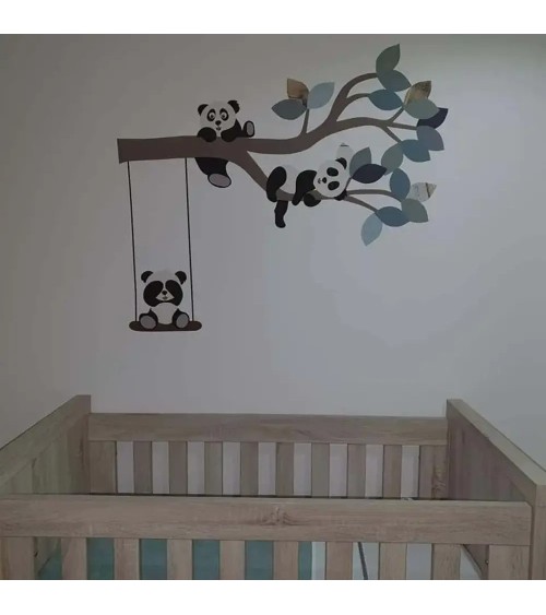 oud groene tak met pandaberen muurdecoratie babykamer.