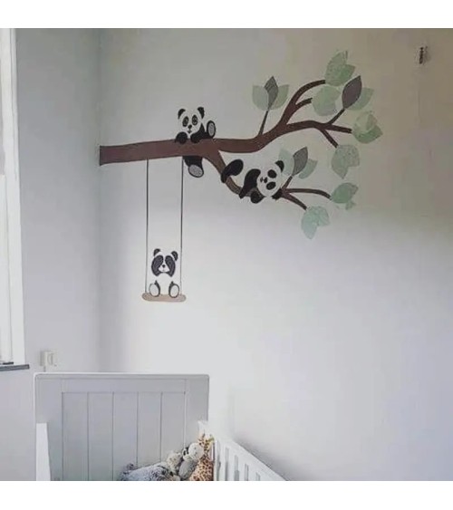 oud groene tak met pandaberen muurdecoratie babykamer.
