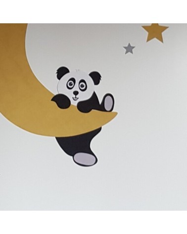 Behangsticker hangend panda beertje aan maan.