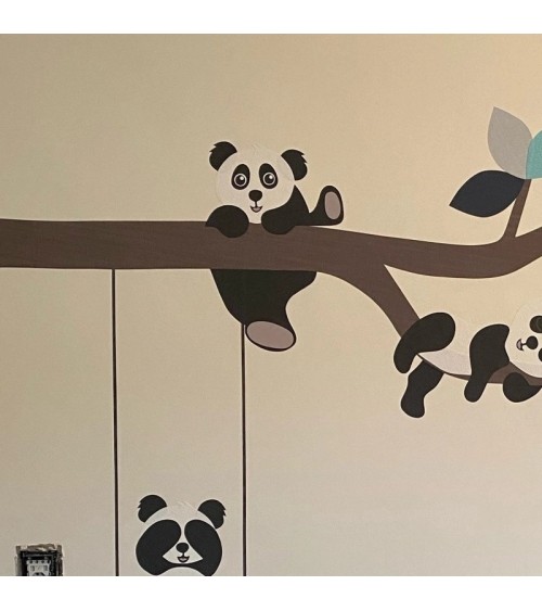 Behangsticker hangend pandabeertje