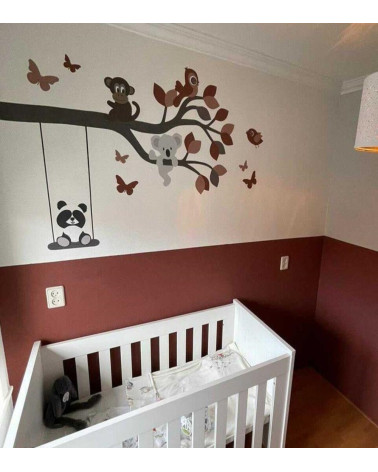 Behangsticker babykamer tak met dieren roest en terracotta.