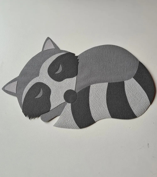 Behangsticker slapende wasbeer links.