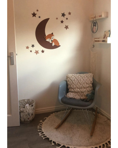 Behangsticker babykamer slapend vosje op de maan roest.