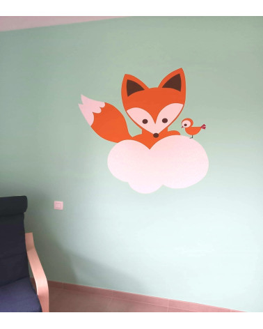 Behangsticker vos op wolk met vogeltje.