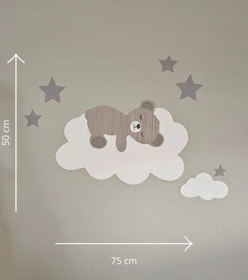 Behangsticker slapende teddybeer op de maan en sterren beige babykamer.