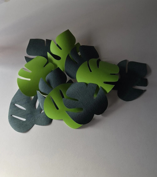 set jungle bladeren fel groen en donkergroen