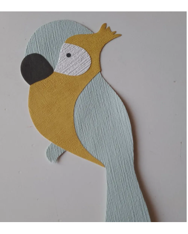 Behangsticker kinderkamer papegaai olijfgroen en okergeel.