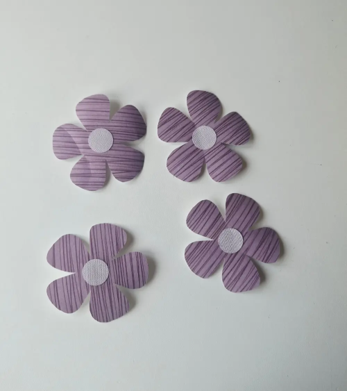 Meisjekamer muurdecoratie set bloemen paars.