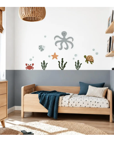 Oceaan behangstickers voor de baby- en kinderkamer met een groene octopus .