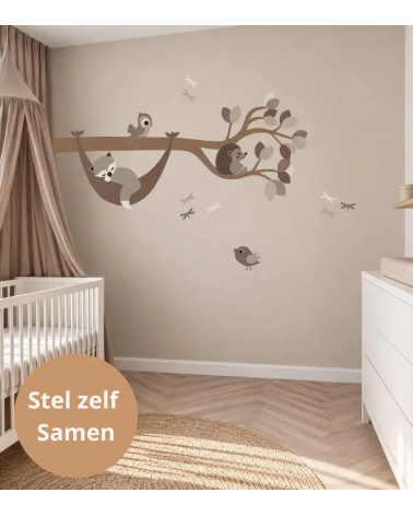 Zelf samen te stellen tak muurdecoratie met dieren naar keuze.