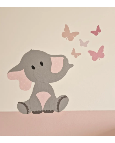 Roze baby olifant muurdecoratie in roze meisjeskamer.