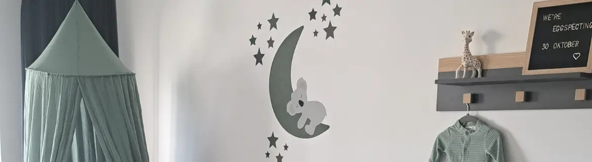 Koala beer op de maan behangsticker – schattige muurdecoratie babykamer| Kidzbrand